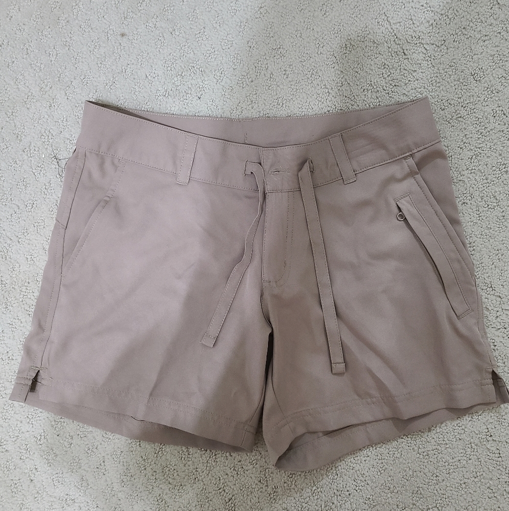 Women's Outdoor Khaki Shorts